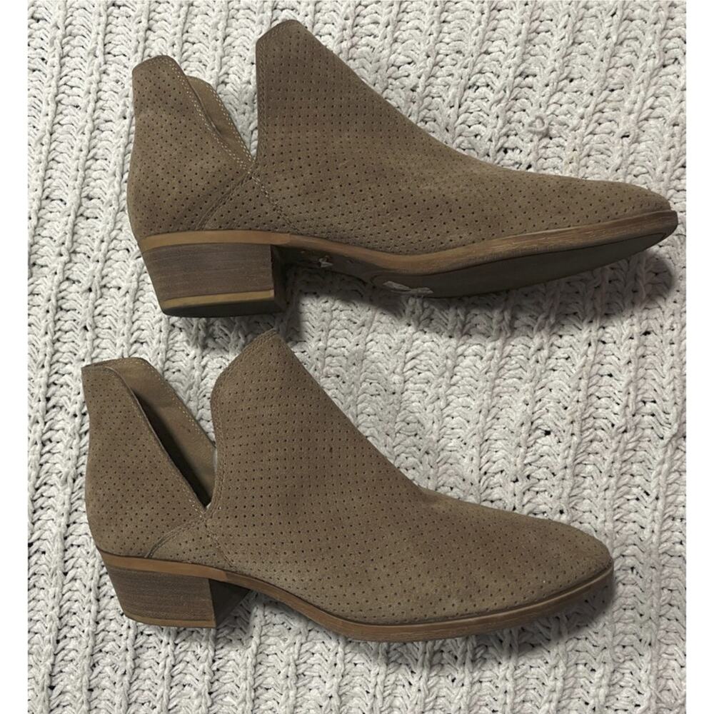 Lucky Brand Bashina Perforated Ankle Booties Boots Women's Size 9 M Tan Pull On